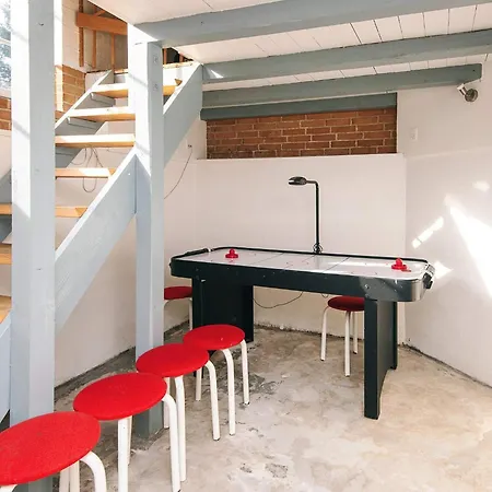 14 Person In * Ulfborg